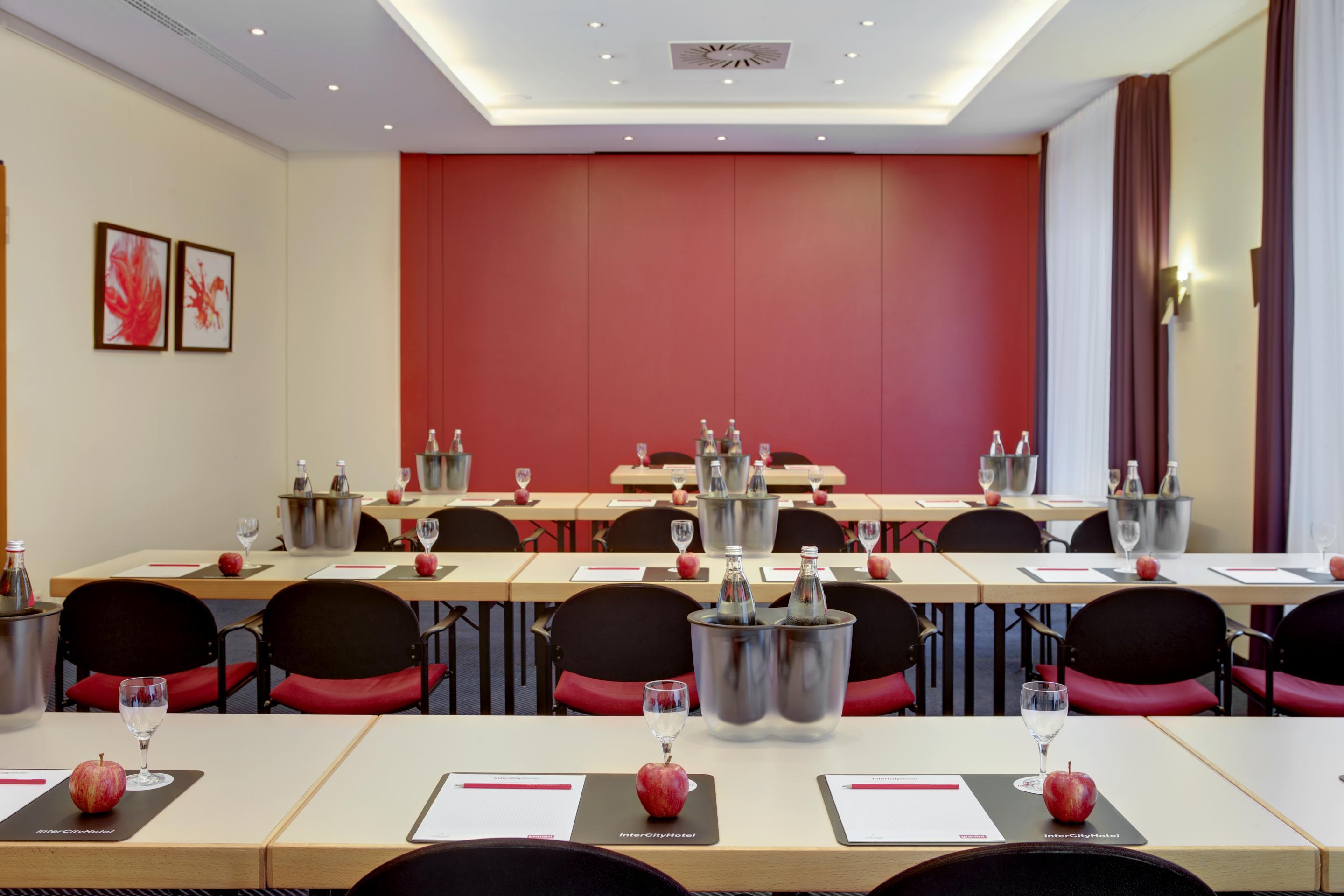Intercityhotel Nuernberg Екстер'єр фото