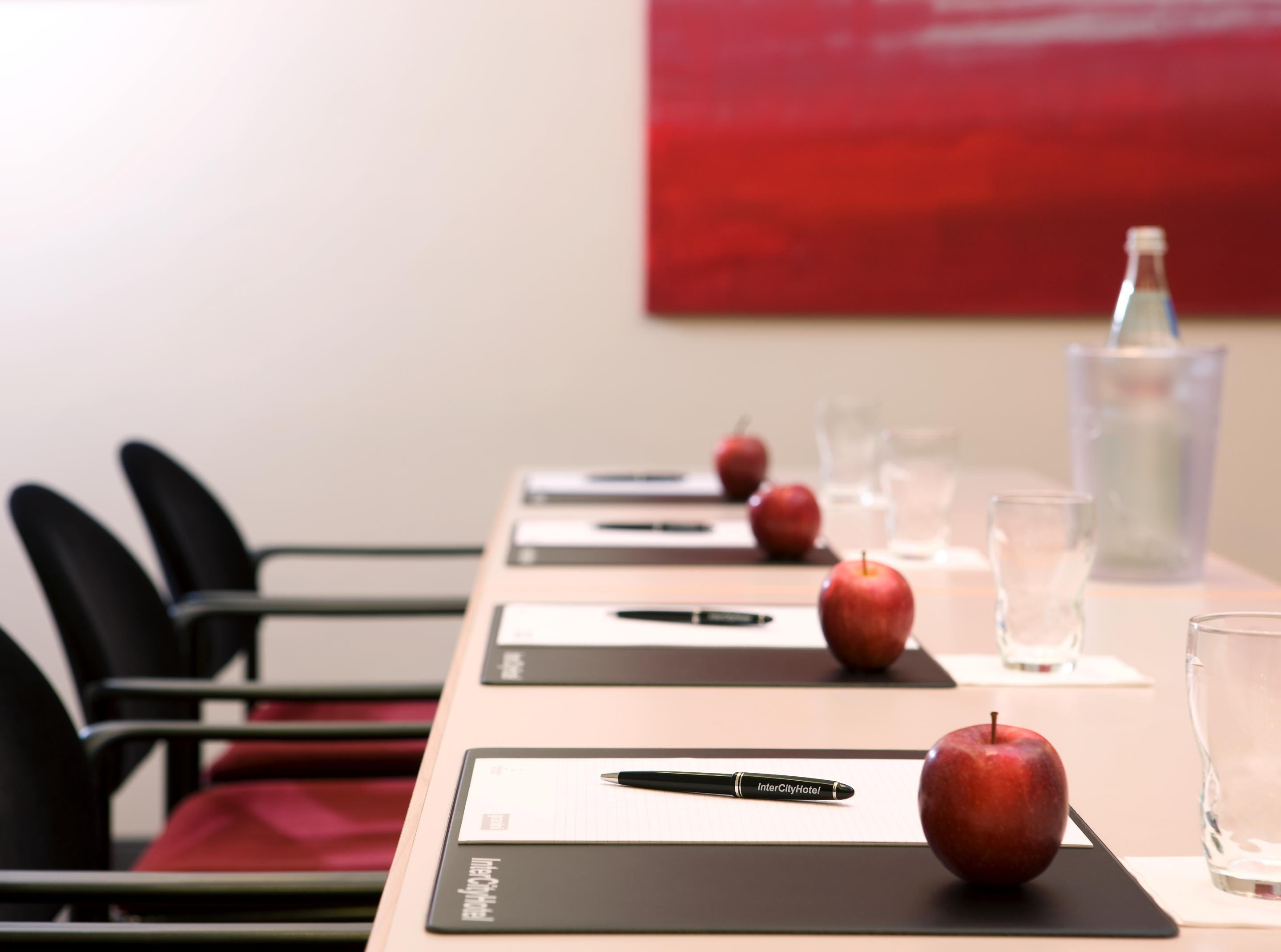 Intercityhotel Nuernberg Екстер'єр фото