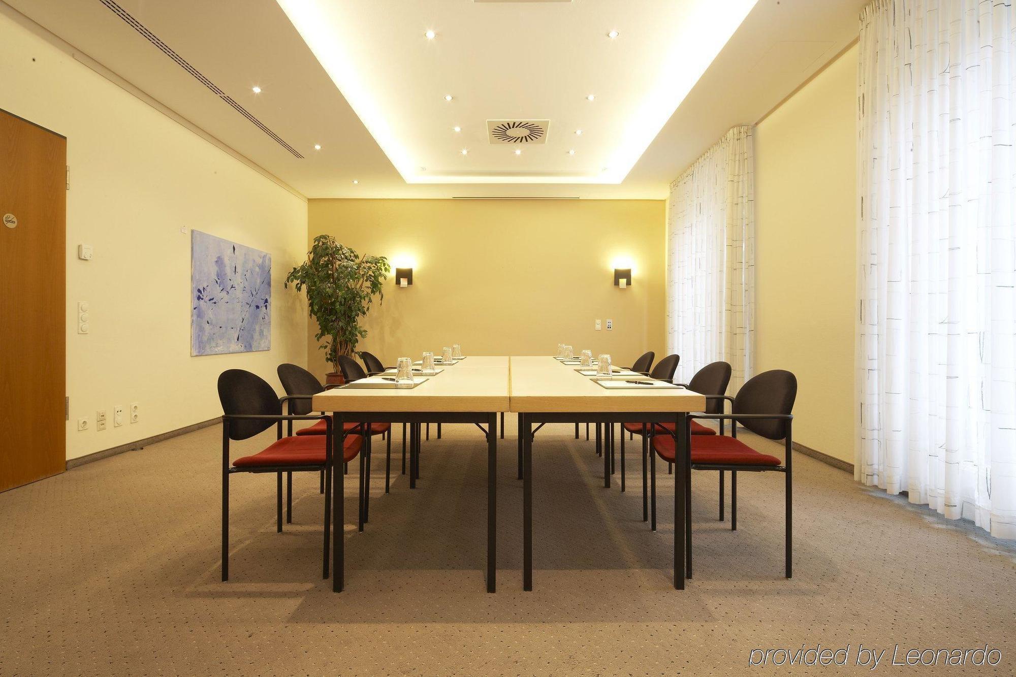Intercityhotel Nuernberg Екстер'єр фото