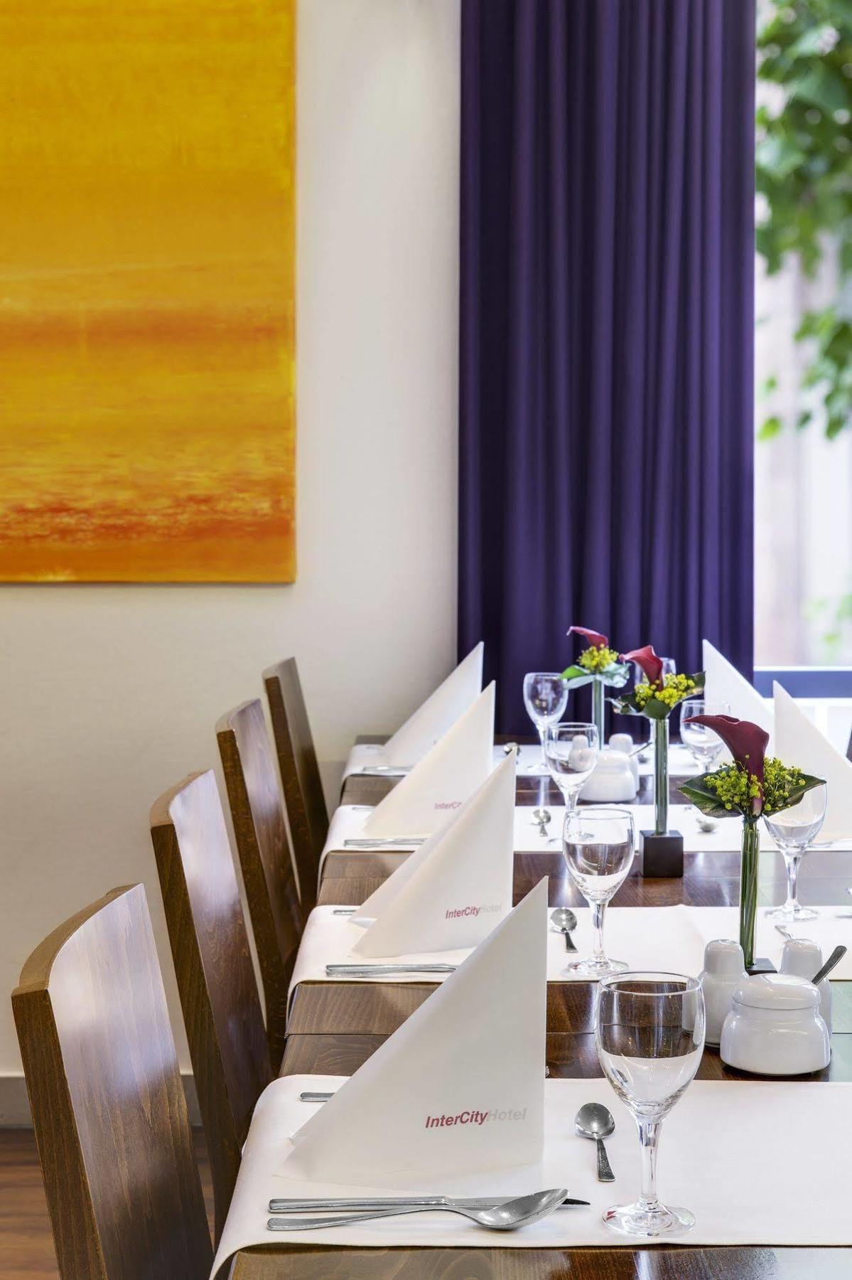 Intercityhotel Nuernberg Екстер'єр фото